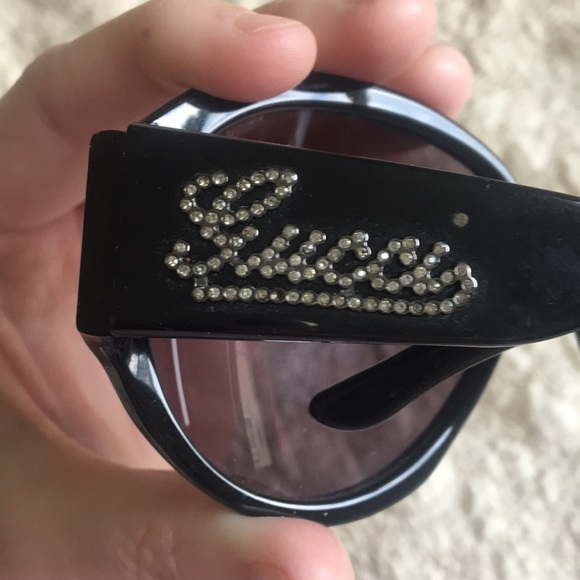 AUTHENTIC GUCCI diamond encrusted sunglasses - Picture 7 of 7